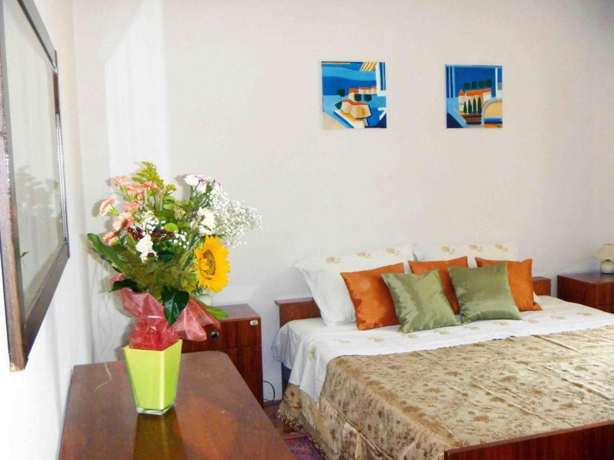 The Apartment With Air Conditioned Пореч Екстериор снимка