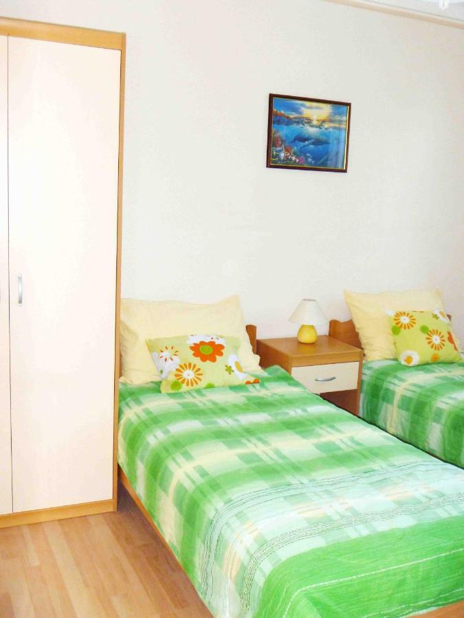 The Apartment With Air Conditioned Пореч Екстериор снимка